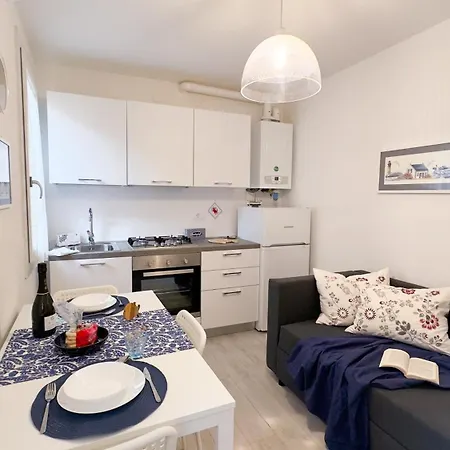 Maison De La Brodeuse Apartment