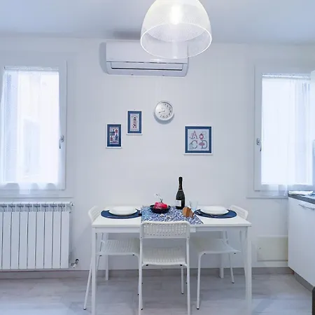 Maison De La Brodeuse By Ca-sa Check