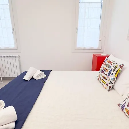 Maison De La Brodeuse By Ca-sa Check Daire